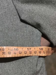 Men&#39;s Gray Blazer