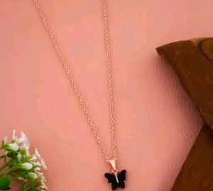 Chic Butterfly Pendant Necklace