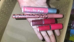 Lipsticks 🍭🍬🍫🍰🧁