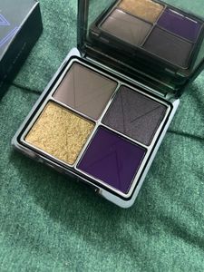 Xx Revolution Press Eye Shadow Palette