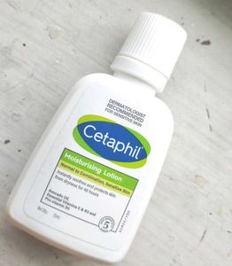 Cetaphil Moisturizing Lotion