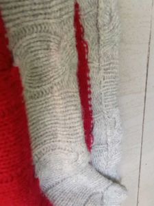 Comfortable Red &amp; Grey Pure Wool Sweater