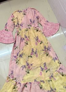 beautiful floral gown🦋💕