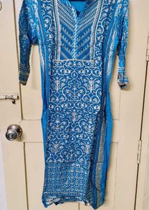 Aurelia Straight Fit Kurta