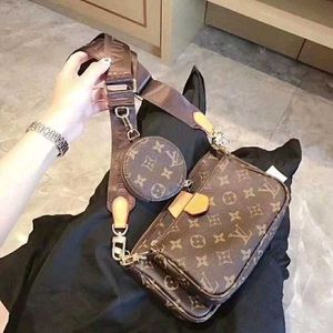 LV 3 PCS POCHETTECOMBO OF 2 WITH BOX