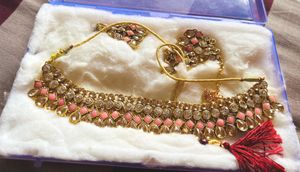 Elegant Necklace &amp; Earring Set new with tag