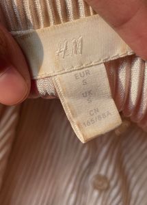 H&amp;m Pleated Top