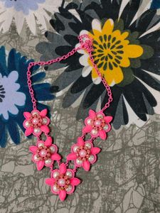 Pink 🩷 Neck Set