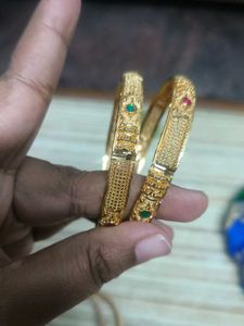 Elegant Gold-Plated Bangles 3 pairs of 2.8 size