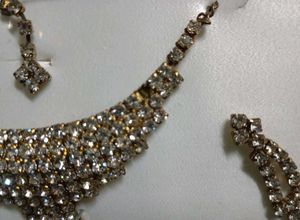 Sparkling Necklace Set