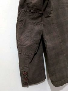 Brown Blazer (Flying Machine)