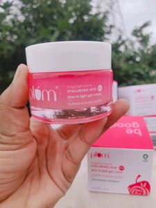 1 Pack Plum 💖 Bulgarian Rose🌹 Moisturizer