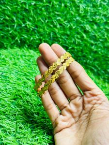✨ Elegant Gold-Finish Kada (Artificial) ✨