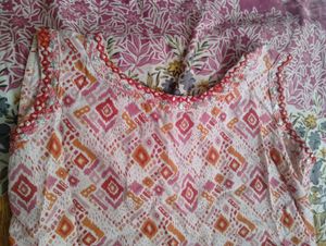 1 Chikankari Kurta,1 Anarkali Kurta