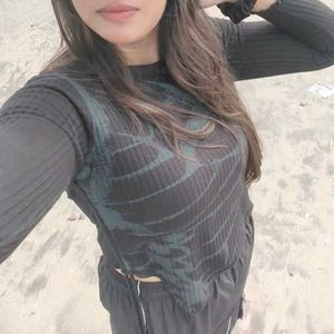 Black Graphic Long Sleeve Top