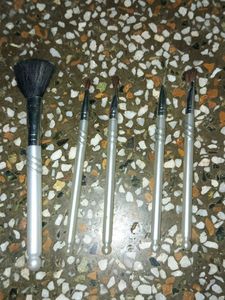 Makeup Brushes