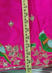 Sale..Beautiful Hand-work Raw Silk skirt ✨👌