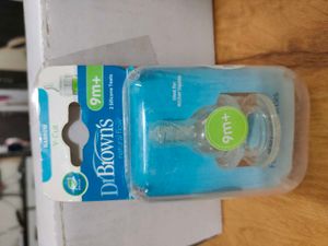 Dr Brown Natural Flow Y-Cut 9 Months (Pack Of 2)