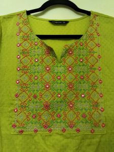 Green Beautiful Kurti