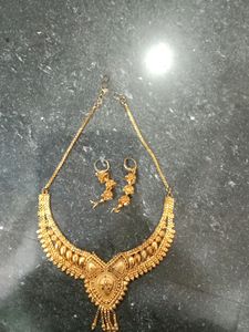 Neck Less Set