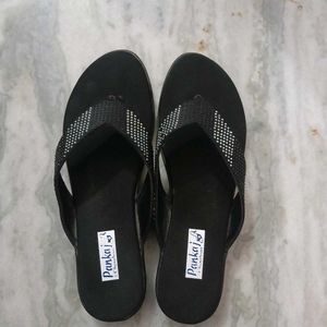 Stylish Black slipper for party