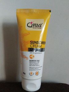Qraa Sunscreen Cream SPF 40