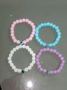 Pack Of Four Evil Eyes Bracelet