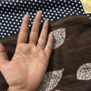 Giva V Shaped Ring