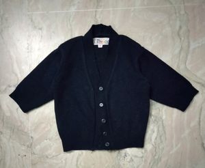 Woollen Blouse (Black, 34")