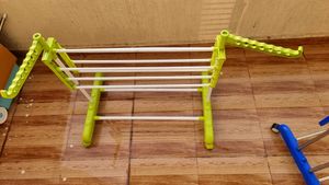 Mini Cloth Hanger