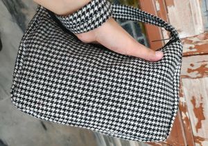 Black And White Houndstooth Bag