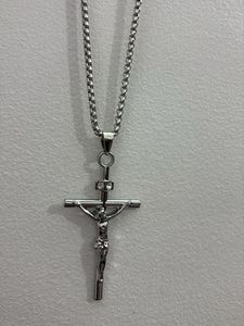 ANTI TARNISH Cross Pendant Necklace