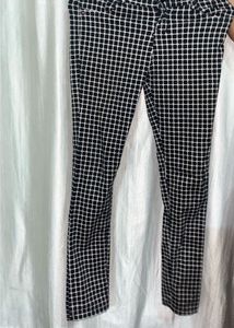 Checkered Low-Rise Pants
