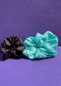 Beautiful Pearl Scrunchies