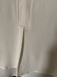 Cream V-Neck Short Sleeve Top (S)