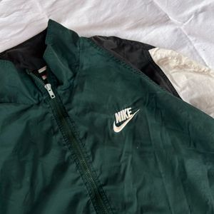 VINTAGE NIKE WINDBREAKER JACKET