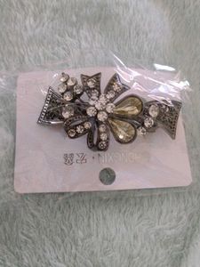 Vintage Rhinestone Hair Clip