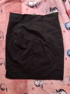 H&amp;M Black Skirt