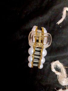 Korean White Pearl Hair Clip Or Clucher