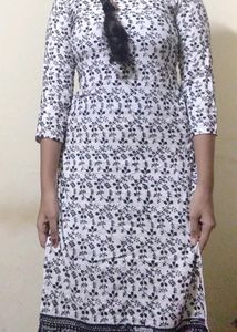 Black And White Kurti