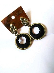 Black & silver Thread Fashion Earrings.Usable for