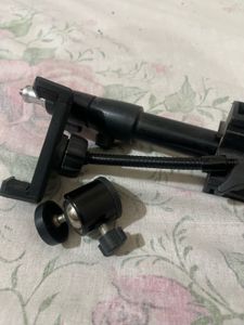 Adjustable Tripod For Mobiles And Ringlight