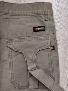 Ma1865 Ranzer cargo bootcut jeans waist 26 inches
