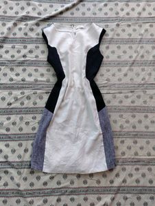 Colorblock Sleeveless Dress