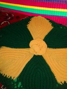 Best Green And Yellow Colour Pillow Peace Of 1
