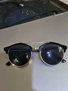 Rowdy Rathore Stylish Black And Gold Sunglasses