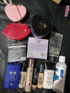 makeup product (1piece with one freebie)