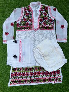 Embroidery work kurta set