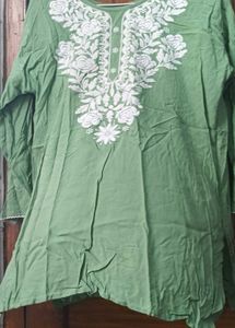 Green Embroidered Kurta