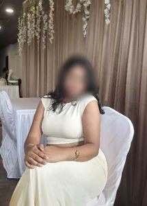 White wine co ord set